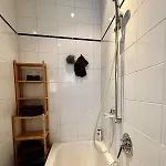 Elegante Jugendstil-wohnung - Ruhige Lage Naehe Hbf Διαμέρισμα *
