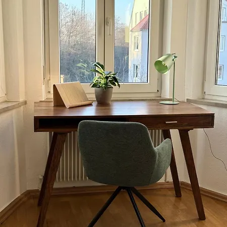 Elegante Jugendstil-wohnung - Ruhige Lage Nähe Hbf Apartment *